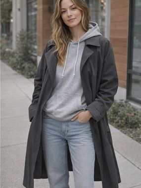 Vintage London Fog Classic Black Belted Trench Coat - Size 10P